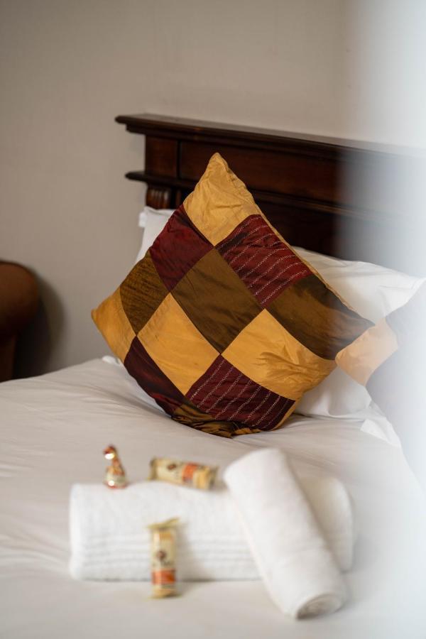 Fatmols Guest Lodge Johannesburg Ngoại thất bức ảnh
