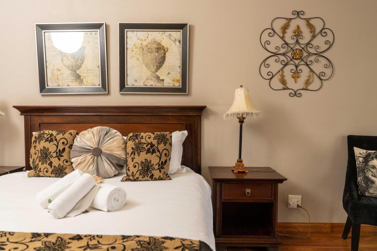 Fatmols Guest Lodge Johannesburg Ngoại thất bức ảnh
