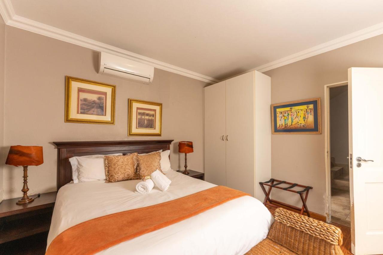 Fatmols Guest Lodge Johannesburg Ngoại thất bức ảnh