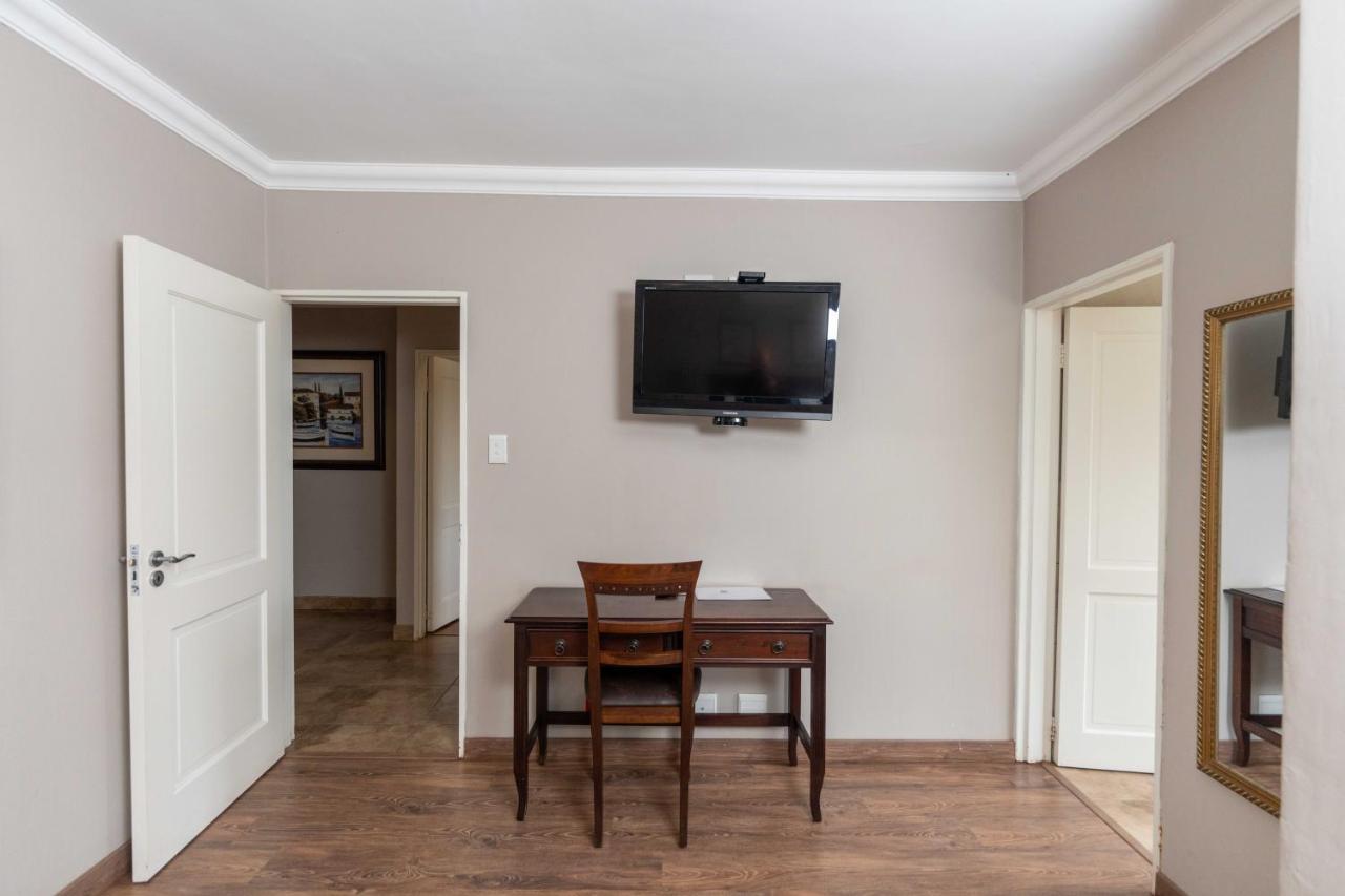 Fatmols Guest Lodge Johannesburg Ngoại thất bức ảnh