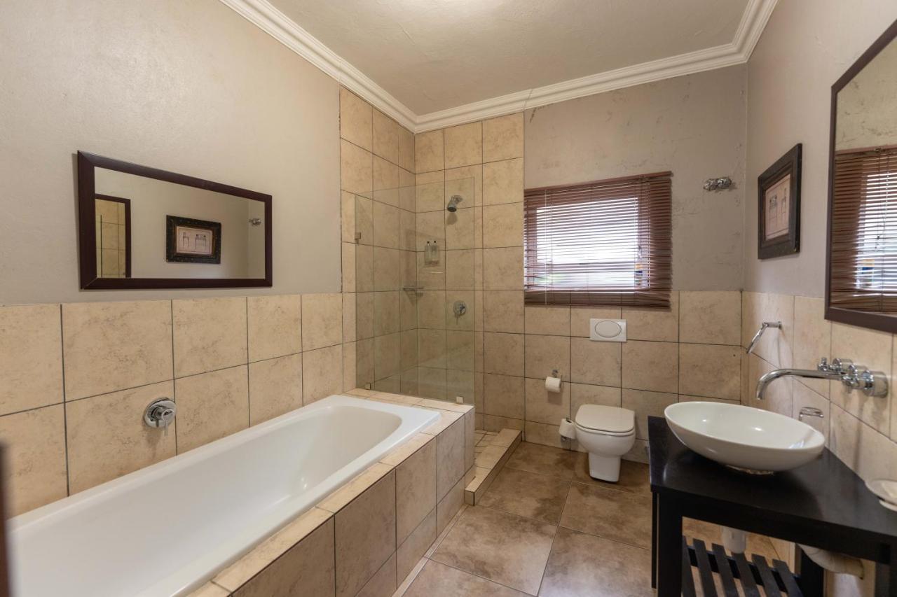 Fatmols Guest Lodge Johannesburg Ngoại thất bức ảnh